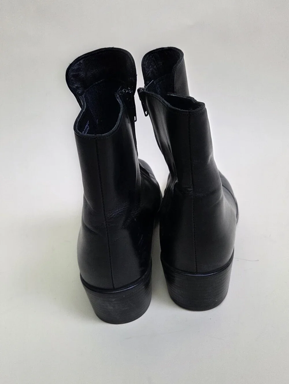 Munro Black Leather Ankle Boots Side Zip Size 8 Wide